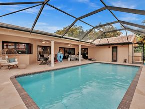8640 NW 50th Dr, Coral Springs FL 33067