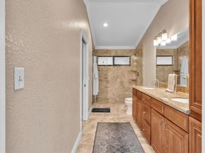 8640 NW 50th Dr, Coral Springs FL 33067
