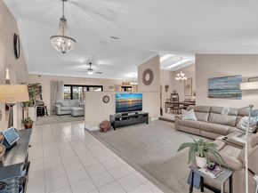8640 NW 50th Dr, Coral Springs FL 33067