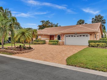 8640 NW 50th Dr