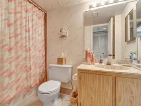 6585 Kensington Lane 307, Delray Beach FL 33446