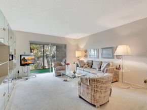 6585 Kensington Lane 307, Delray Beach FL 33446