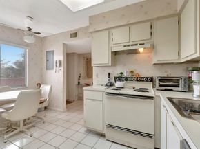 6585 Kensington Lane 307, Delray Beach FL 33446