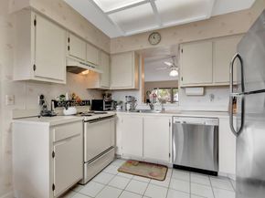 6585 Kensington Lane 307, Delray Beach FL 33446