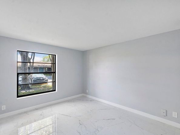 9960 Pineapple Tree Drive 107, Boynton Beach FL 33436