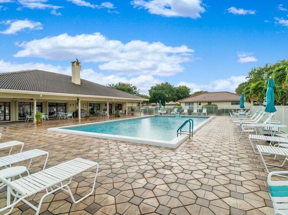 9960 Pineapple Tree Drive 107, Boynton Beach FL 33436