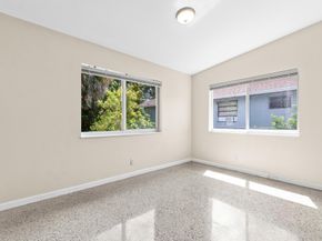 246 NE 10th Street, Delray Beach FL 33444
