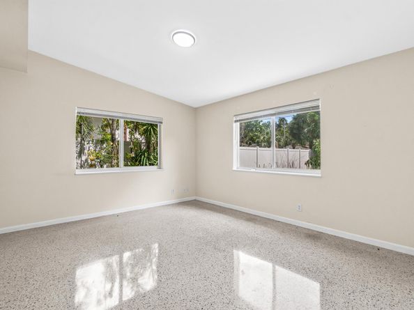 246 NE 10th Street, Delray Beach FL 33444