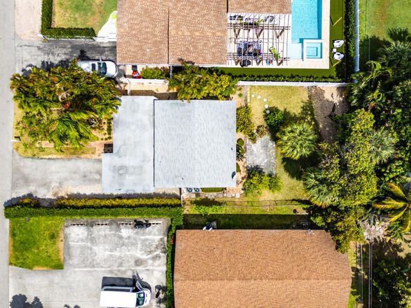 246 NE 10th Street, Delray Beach FL 33444