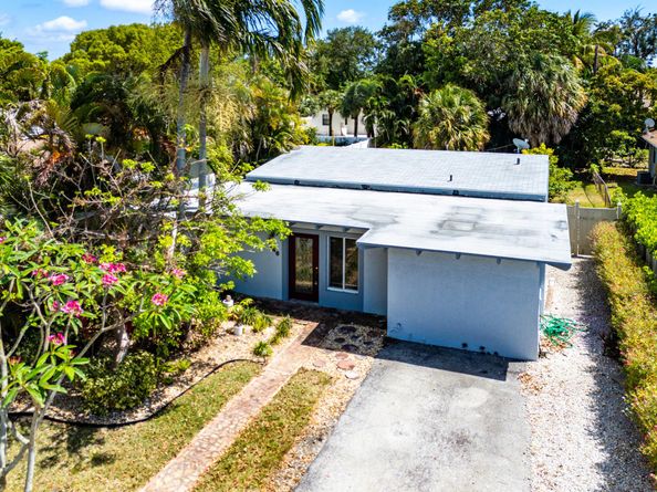 246 NE 10th Street, Delray Beach FL 33444