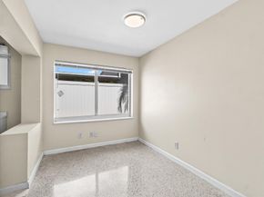246 NE 10th Street, Delray Beach FL 33444