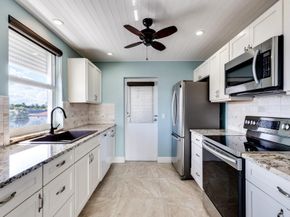 1 S Lakeside Drive C1, Lake Worth Beach FL 33460
