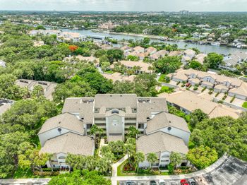 325 Oak Harbour Drive