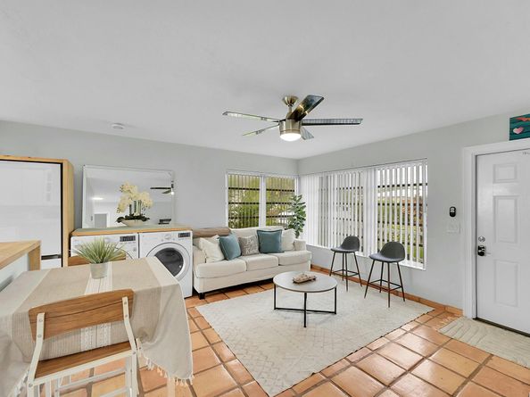 2135 NE 4th Way, Boca Raton FL 33431