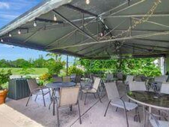 3871 Via Poinciana 505, Lake Worth FL 33467