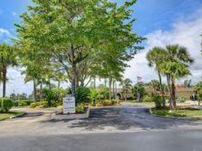 3871 Via Poinciana 505, Lake Worth FL 33467