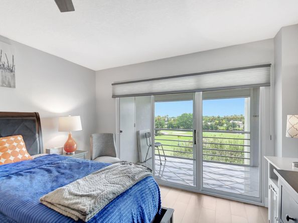 3871 Via Poinciana 505, Lake Worth FL 33467