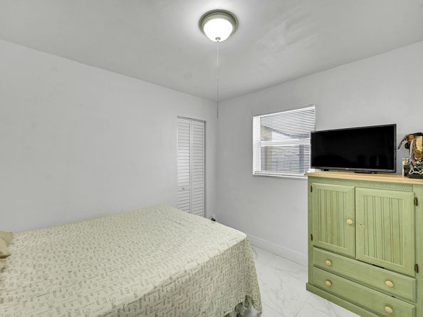 1224 W 31st, Riviera Beach FL 33404