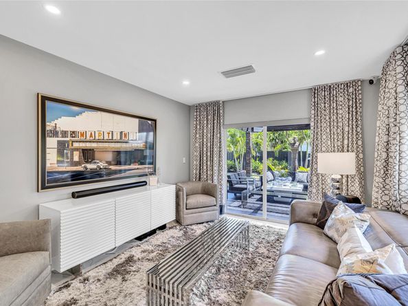 1508 NE 18th Street, Fort Lauderdale FL 33305