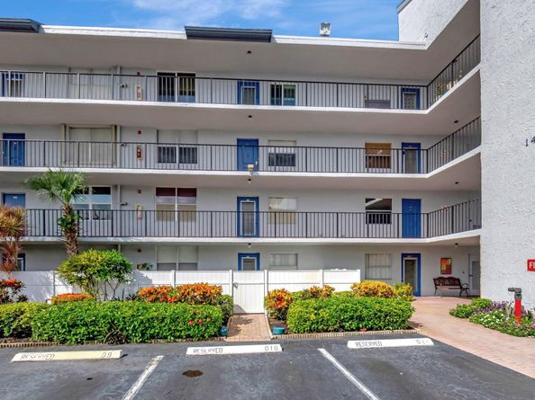 14773 Cumberland Drive 102 D, Delray Beach FL 33446