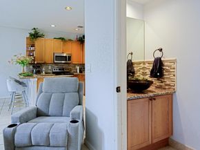 4043 Lake Tahoe Circle, West Palm Beach FL 33409