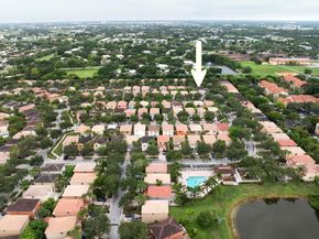 4043 Lake Tahoe Circle, West Palm Beach FL 33409