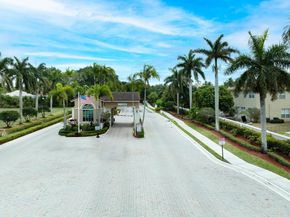 4043 Lake Tahoe Circle, West Palm Beach FL 33409