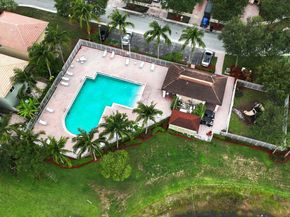 4043 Lake Tahoe Circle, West Palm Beach FL 33409