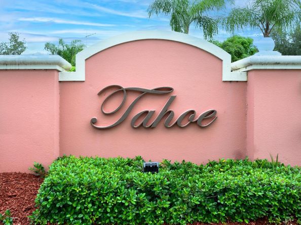 4043 Lake Tahoe Circle, West Palm Beach FL 33409