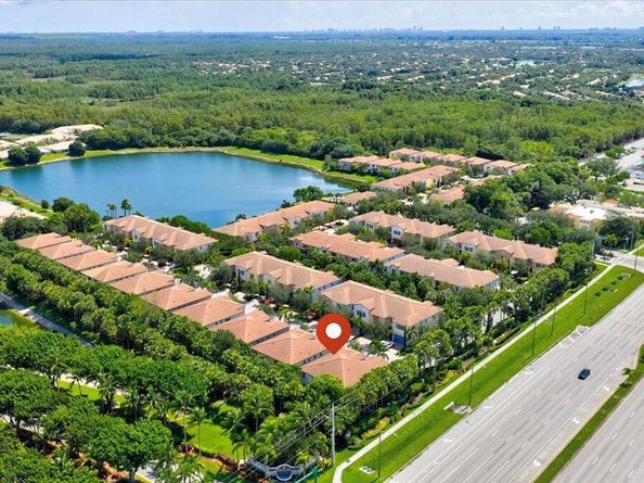 2061 Foxtail View Court, West Palm Beach FL 33411