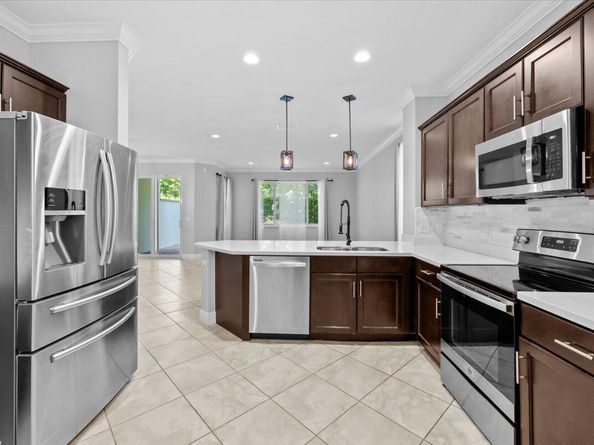 2061 Foxtail View Court, West Palm Beach FL 33411