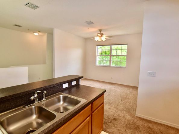 106 Lighthouse Circle J, Tequesta FL 33469