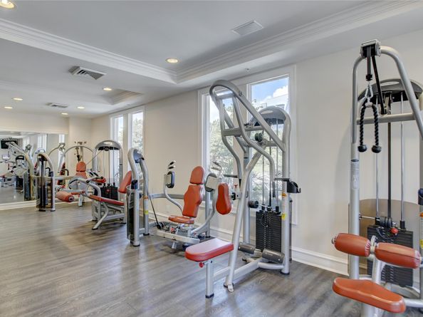 533 NE 3rd Ave 405, Fort Lauderdale FL 33301