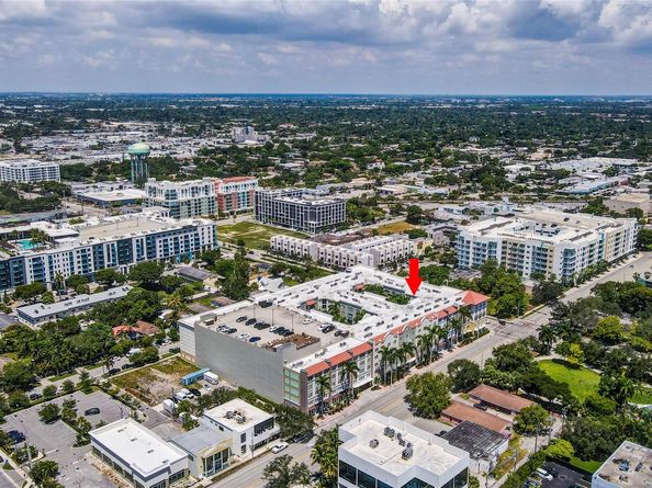 533 NE 3rd Ave 405, Fort Lauderdale FL 33301