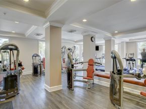 533 NE 3rd Ave 405, Fort Lauderdale FL 33301