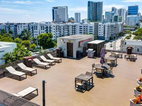 533 NE 3rd Ave 405, Fort Lauderdale FL 33301