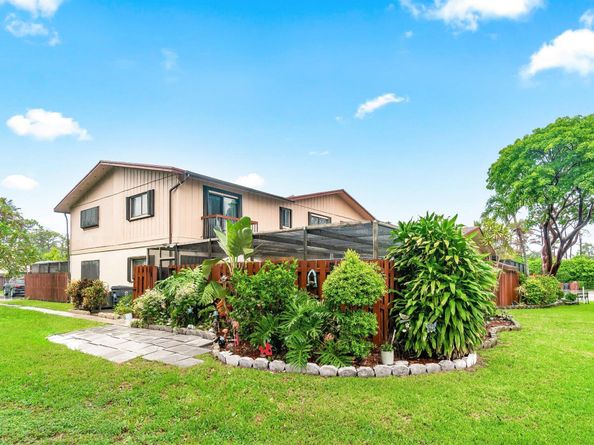 4251 S Landar Drive, Lake Worth FL 33463