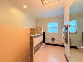 4802 Queen Palm Ln, Tamarac FL 33319