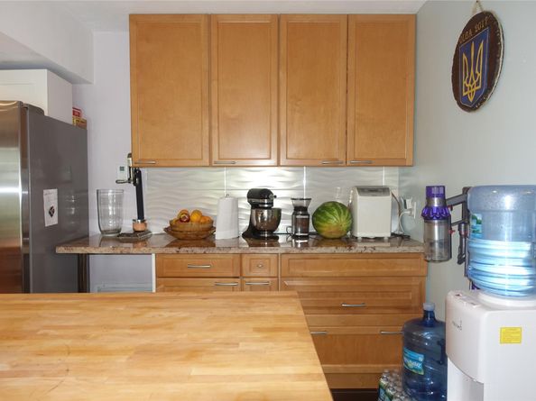 4802 Queen Palm Ln, Tamarac FL 33319