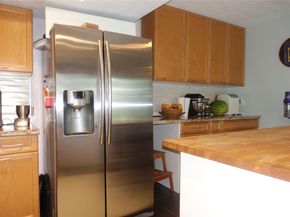 4802 Queen Palm Ln, Tamarac FL 33319