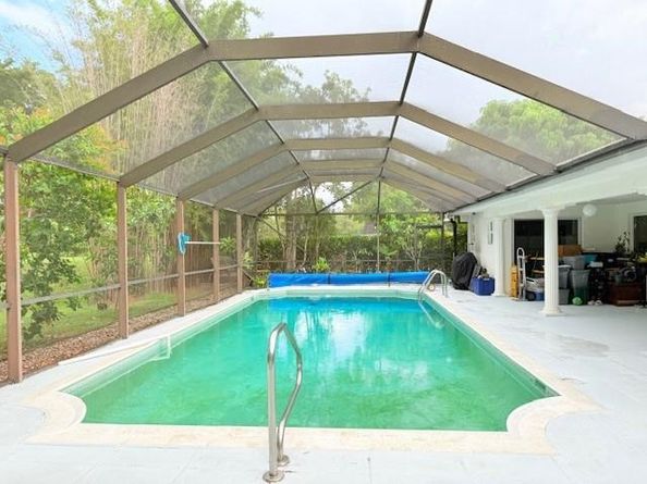 4802 Queen Palm Ln, Tamarac FL 33319
