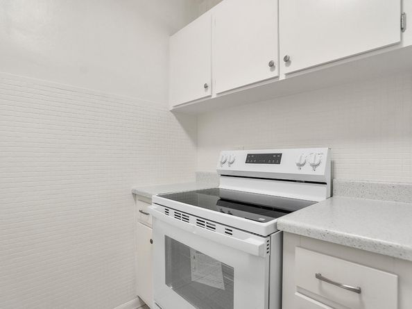 1015 SW 11th Ave 5K, Hallandale Beach FL 33009