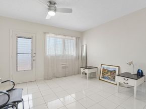 1015 SW 11th Ave 5K, Hallandale Beach FL 33009