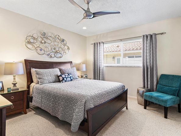 4220 NE 24th Avenue, Lighthouse Point FL 33064