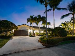 4220 NE 24th Avenue, Lighthouse Point FL 33064