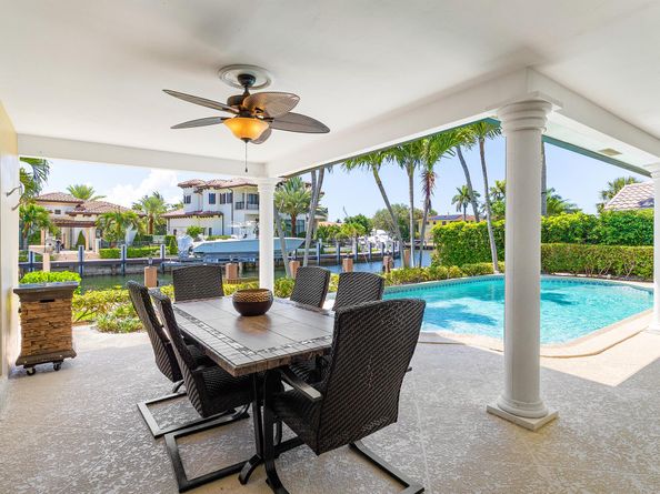 4220 NE 24th Avenue, Lighthouse Point FL 33064