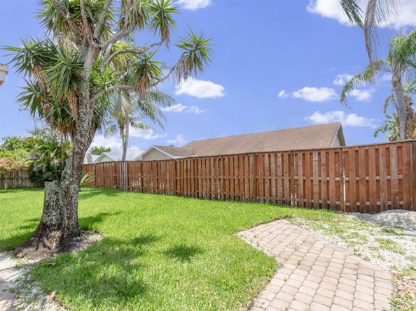 23089 SW 55th Avenue, Boca Raton FL 33433