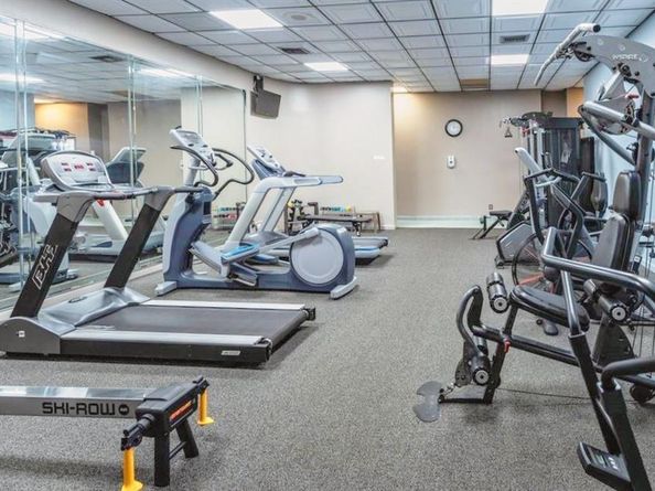 900 Colony Point Cir 407, Pembroke Pines FL 33026