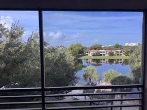 900 Colony Point Cir 407, Pembroke Pines FL 33026