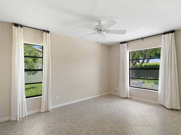 416 Cottonwood Place, Boca Raton FL 33431